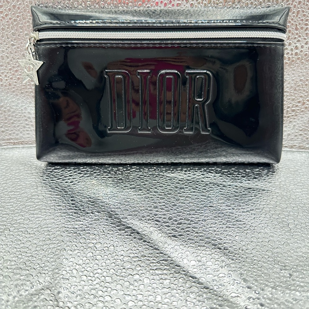 Dior Makeup bag Very good condition Black Synthetic 4.75” H x 7.75” W x .05